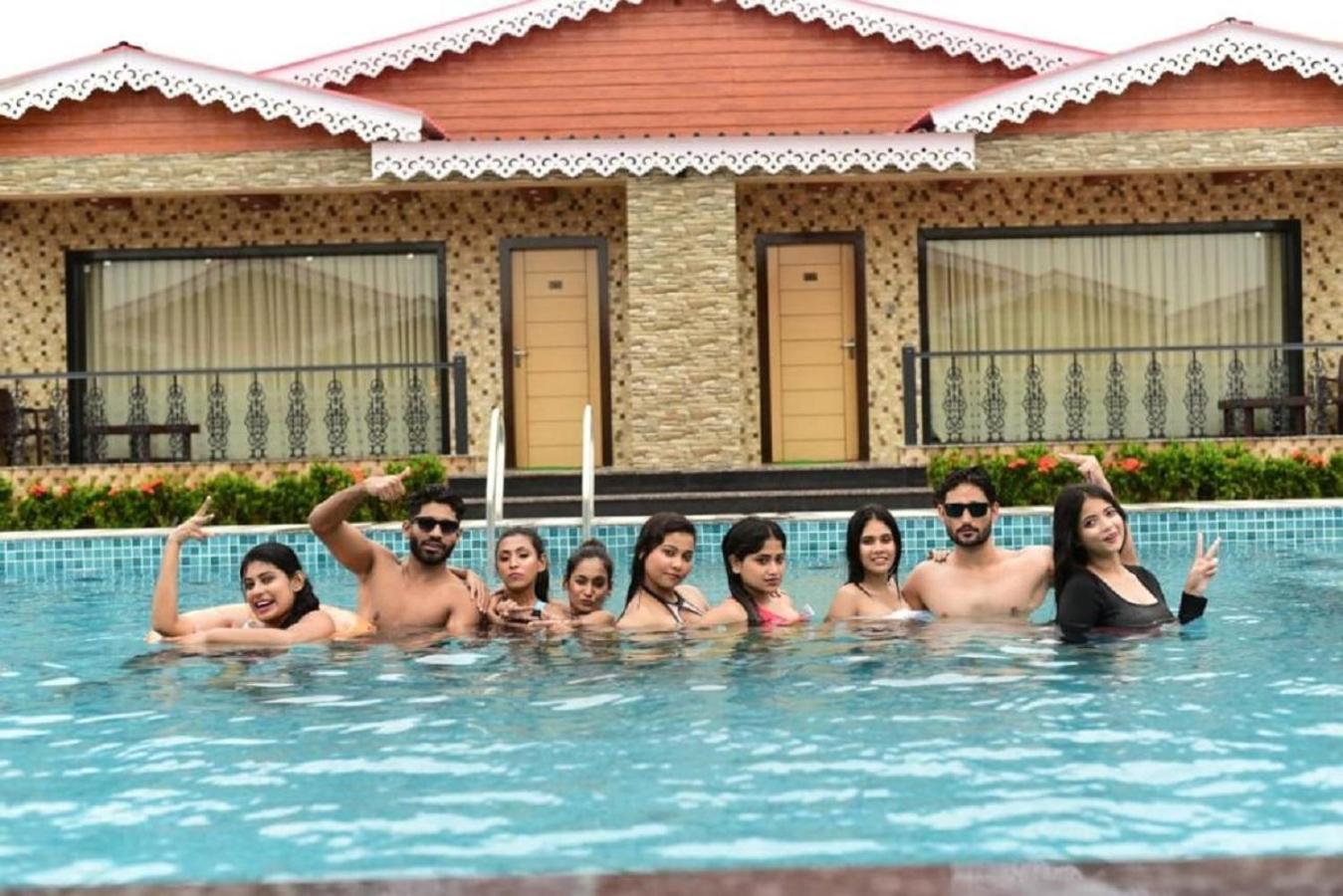 Grand Beach Resort 曼达莫尼 外观 照片