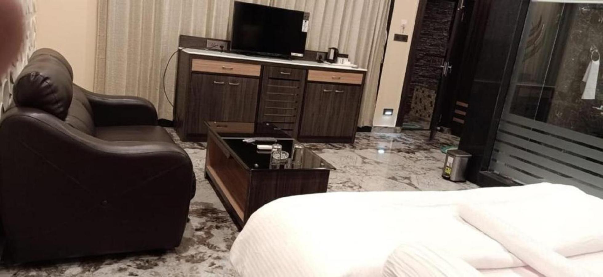 Grand Beach Resort 曼达莫尼 外观 照片